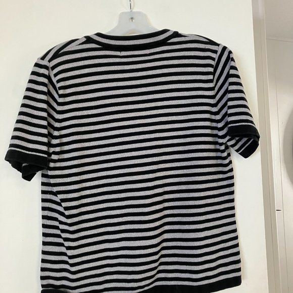 COPY - Black and White Striped Knit Top Size M - Picture 4 of 4